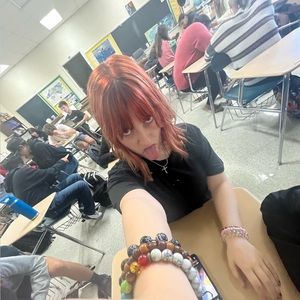 Meet your Posher, Cyrena